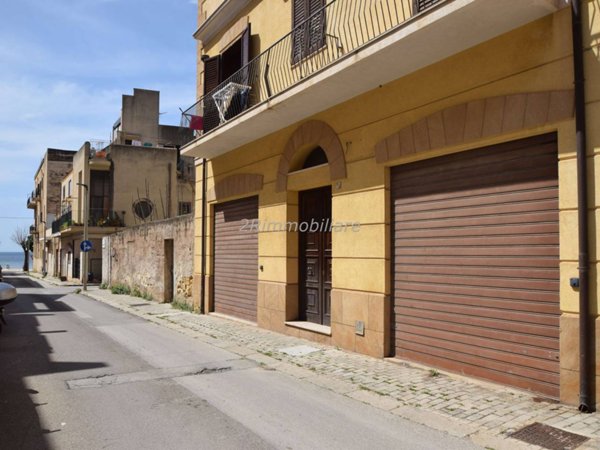 appartamento in vendita a Mazara del Vallo in zona Centro Storico