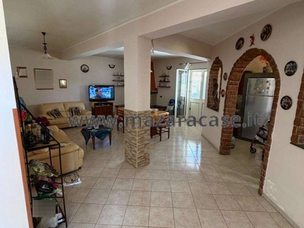 casa indipendente in vendita a Mazara del Vallo