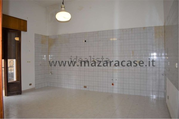 appartamento in vendita a Mazara del Vallo in zona Centro Storico