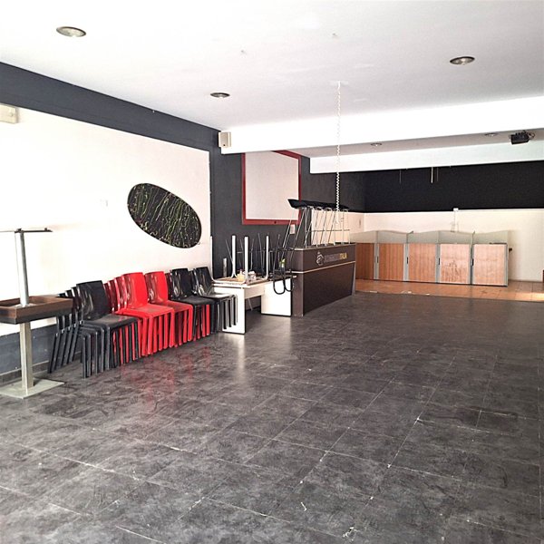 locale commerciale in vendita a Mazara del Vallo