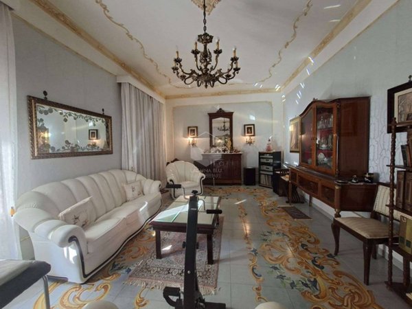 casa indipendente in vendita a Mazara del Vallo