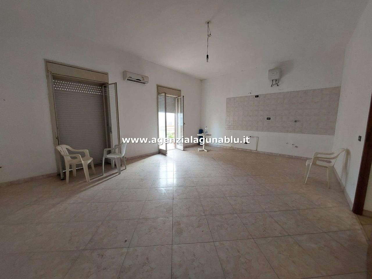 intera palazzina in vendita a Mazara del Vallo