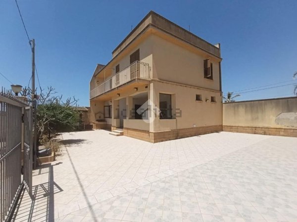 casa indipendente in vendita a Mazara del Vallo