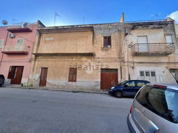 casa indipendente in vendita a Mazara del Vallo in zona Centro Storico