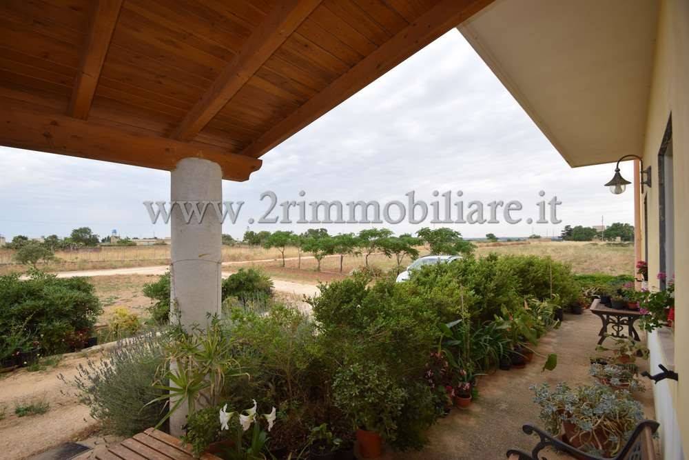 casa indipendente in vendita a Mazara del Vallo in zona Borgo Elefante