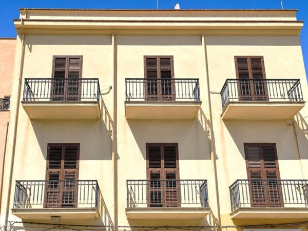 appartamento in vendita a Mazara del Vallo in zona Centro Storico