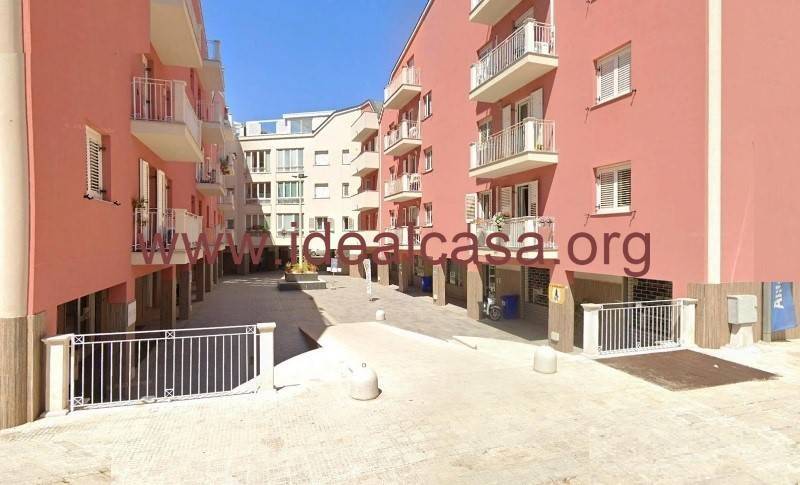 negozio in vendita a Mazara del Vallo