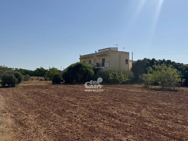 casa indipendente in vendita a Mazara del Vallo