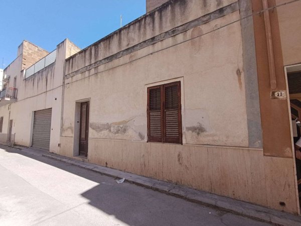 appartamento in vendita a Mazara del Vallo in zona Centro Storico