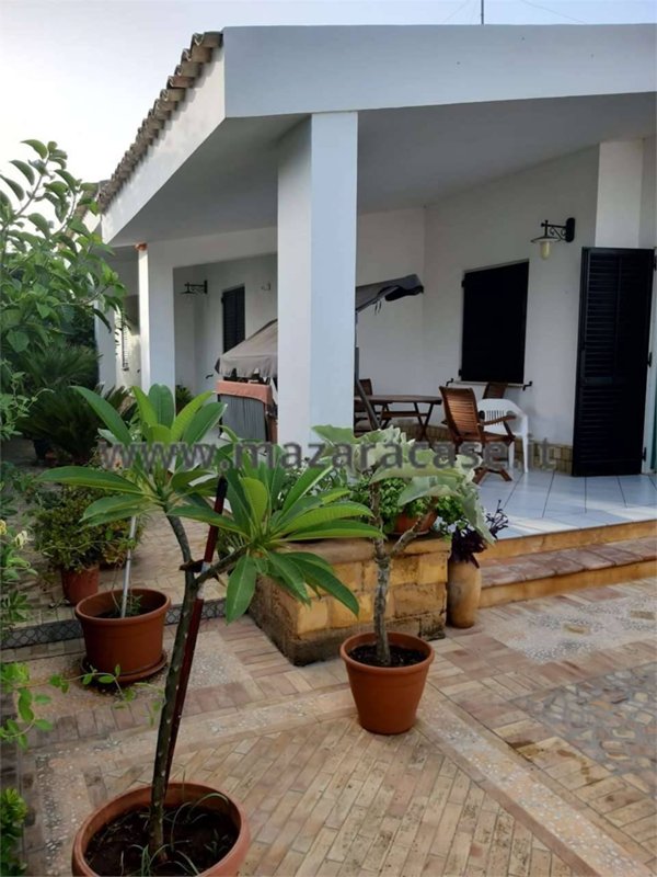casa indipendente in vendita a Mazara del Vallo in zona Centro Storico