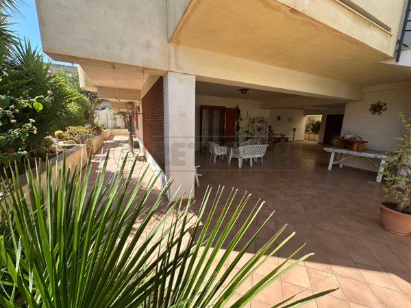casa indipendente in vendita a Mazara del Vallo in zona Centro Storico