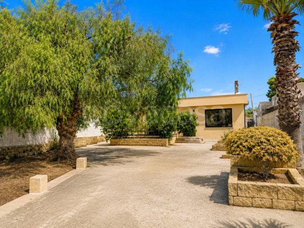 casa indipendente in vendita a Mazara del Vallo