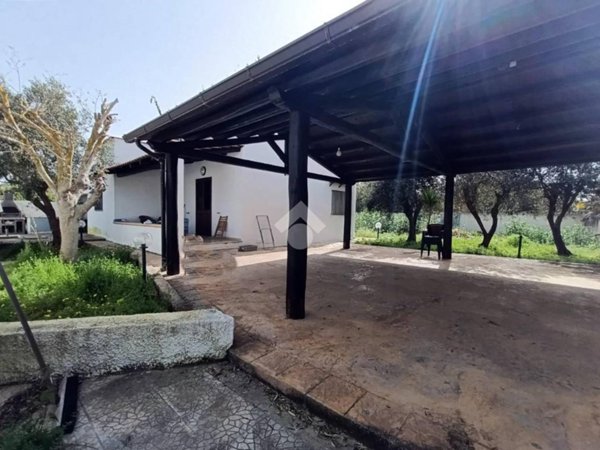 casa indipendente in vendita a Mazara del Vallo in zona Capo Feto