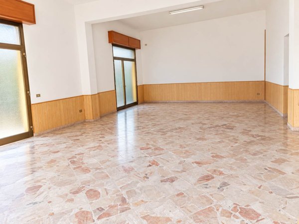 ufficio in vendita a Mazara del Vallo in zona Centro Storico