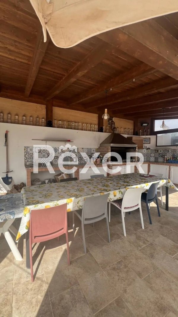 casa indipendente in vendita a Mazara del Vallo