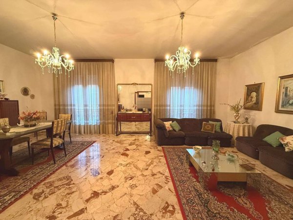 casa indipendente in vendita a Mazara del Vallo in zona Centro Storico