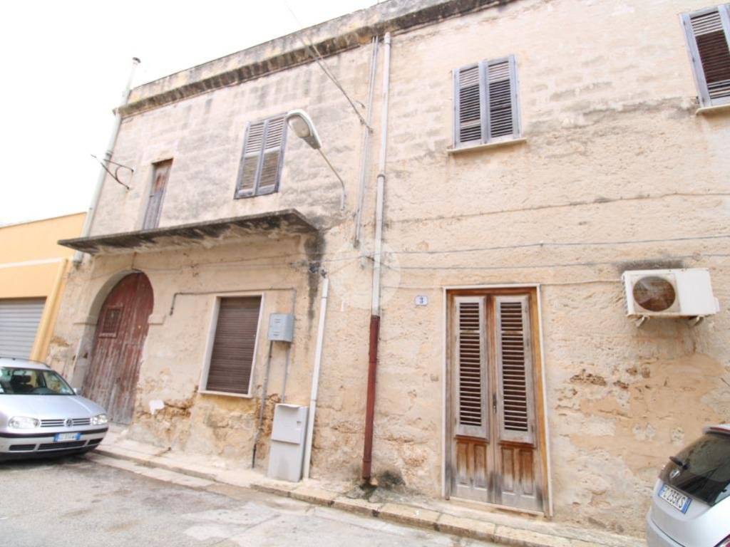 casa indipendente in vendita a Paceco