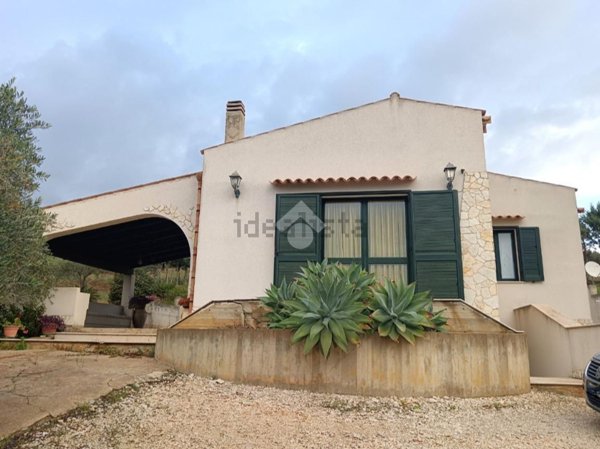 casa indipendente in vendita a Paceco in zona Dattilo