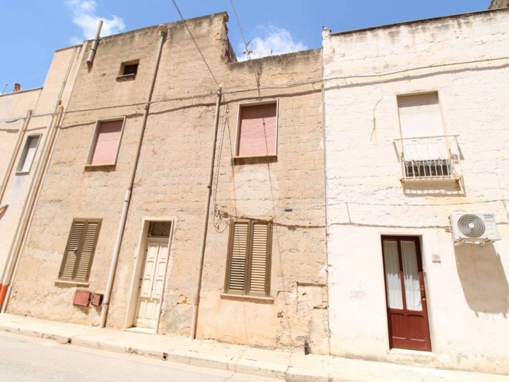 casa indipendente in vendita a Paceco