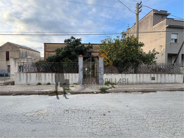 appartamento in vendita a Paceco in zona Dattilo