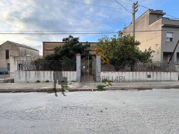 appartamento in vendita a Paceco in zona Dattilo