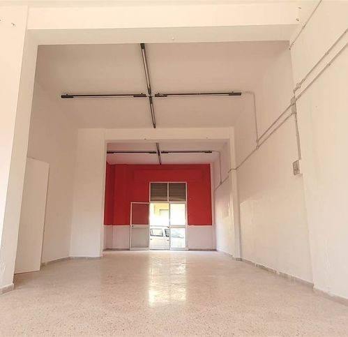 locale commerciale in vendita a Paceco