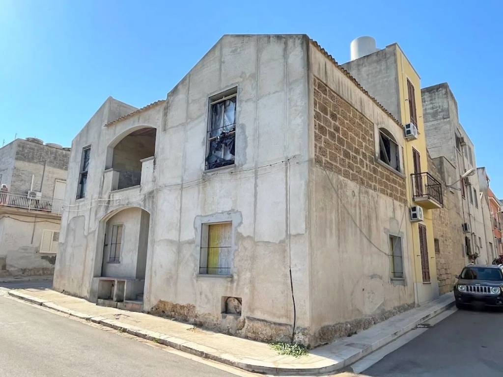 casa indipendente in vendita a Paceco