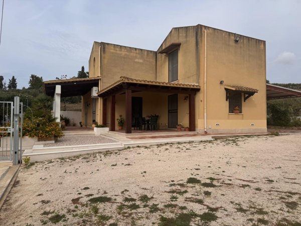 casa indipendente in vendita a Paceco