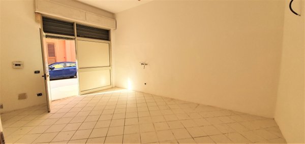 negozio in vendita a Paceco