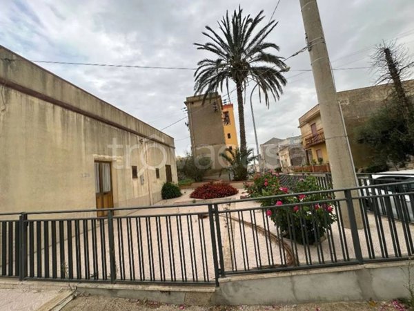 casa indipendente in vendita a Paceco