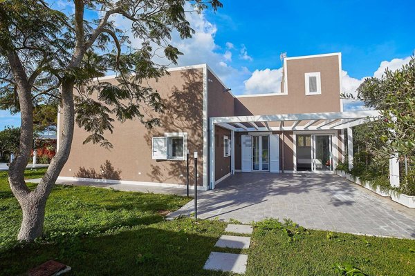 casa indipendente in vendita a Paceco