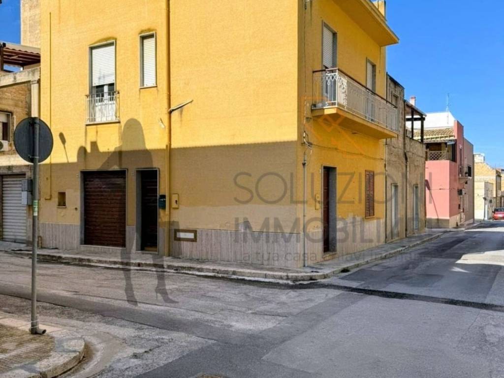 casa indipendente in vendita a Paceco