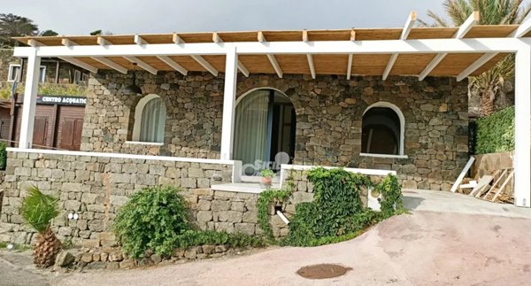 terreno edificabile in vendita a Pantelleria