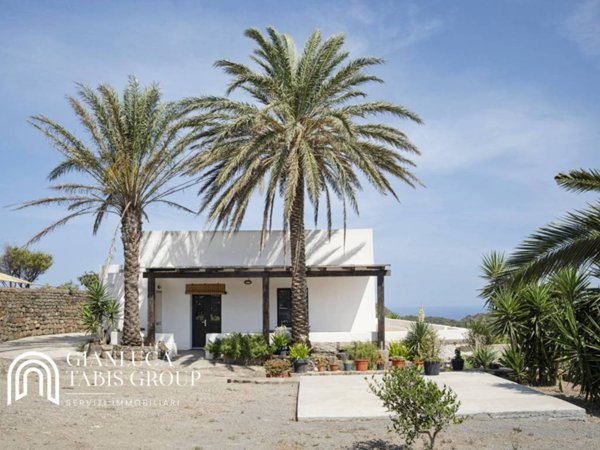 casa indipendente in vendita a Pantelleria in zona San Vito