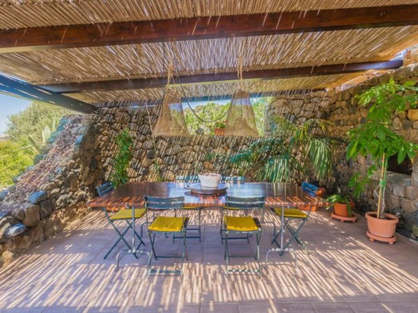 casa indipendente in vendita a Pantelleria in zona Scauri