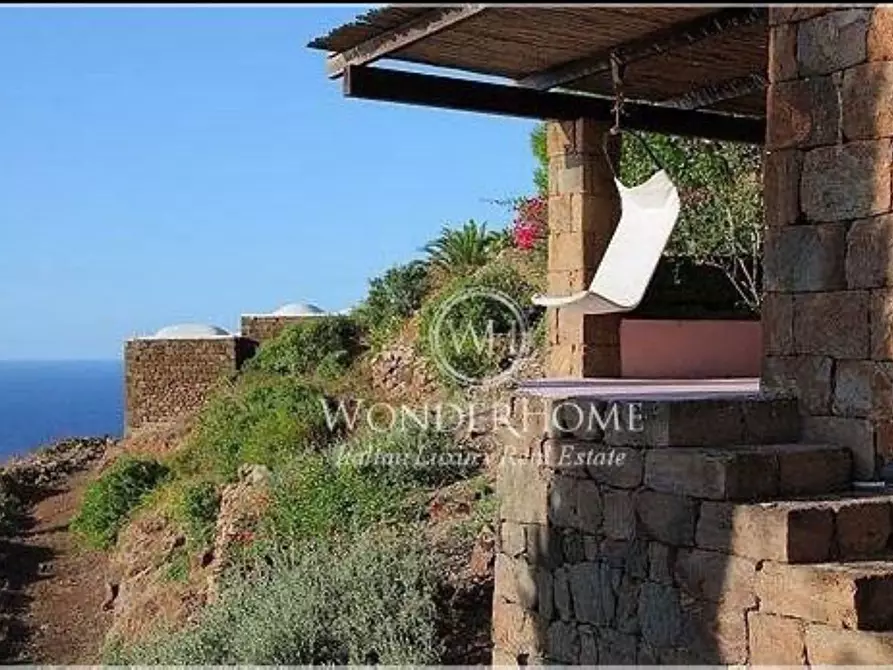 casa indipendente in vendita a Pantelleria
