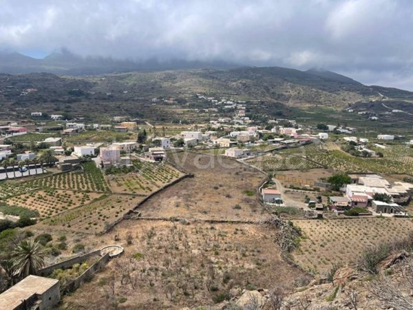 casa indipendente in vendita a Pantelleria in zona Kamma
