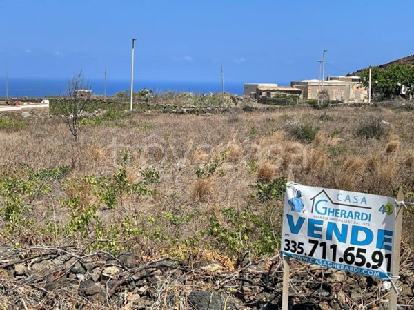 casa indipendente in vendita a Pantelleria in zona Kamma