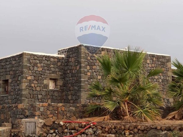 appartamento in vendita a Pantelleria