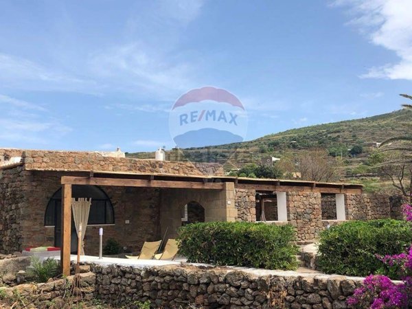 appartamento in vendita a Pantelleria