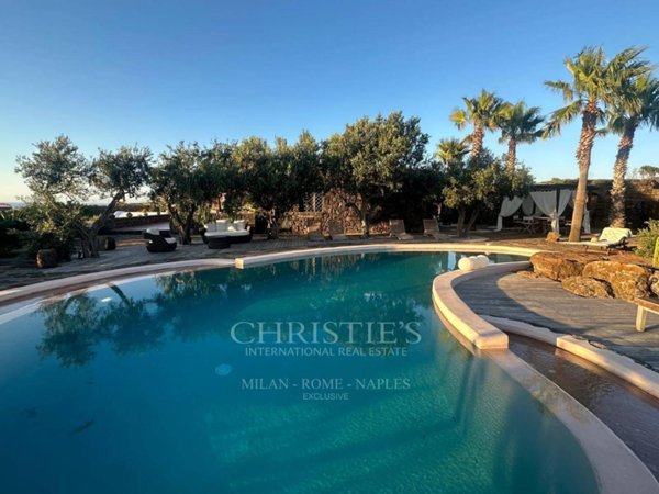 casa indipendente in vendita a Pantelleria