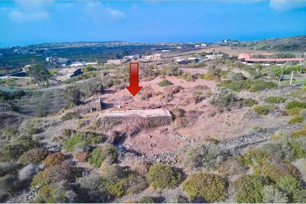 casa indipendente in vendita a Pantelleria
