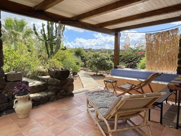 casa indipendente in vendita a Pantelleria