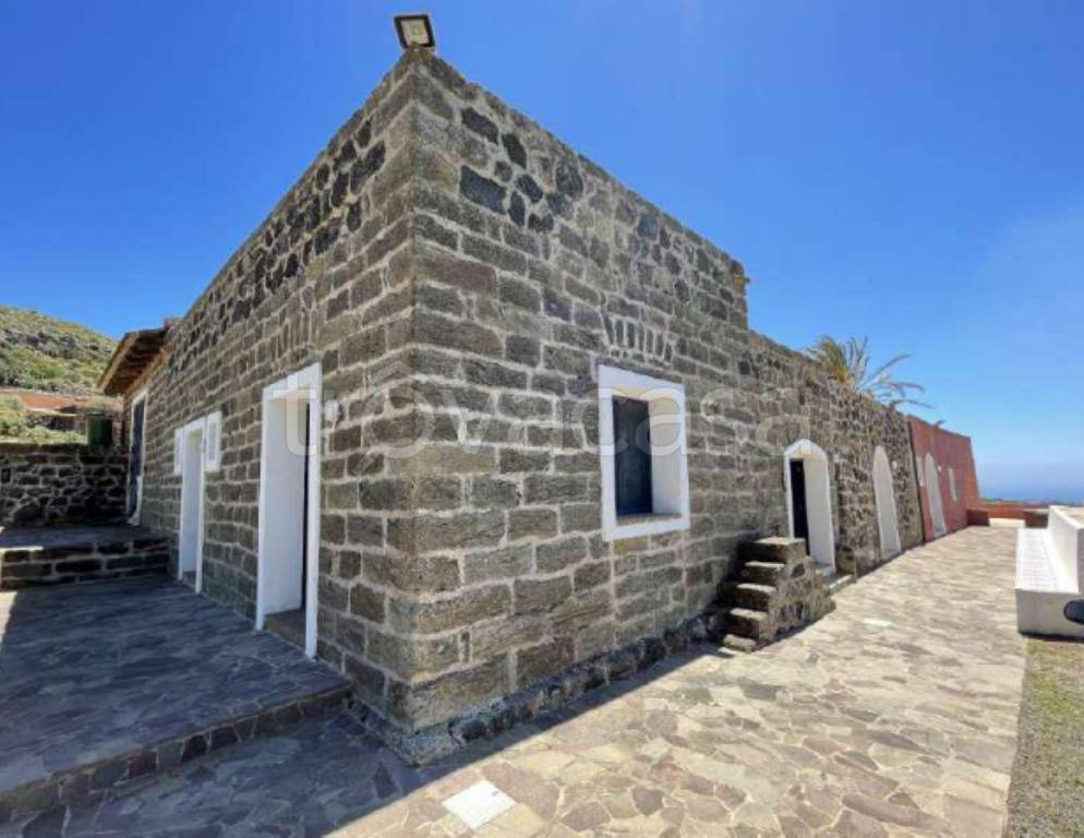 appartamento in vendita a Pantelleria