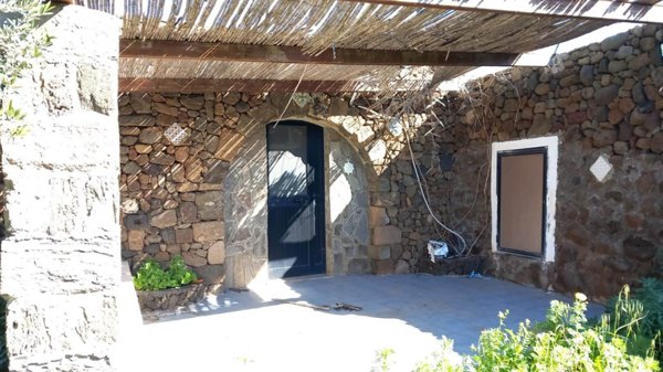 appartamento in vendita a Pantelleria