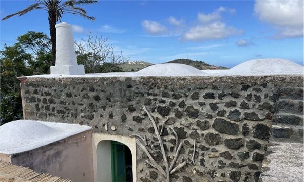 casa indipendente in vendita a Pantelleria