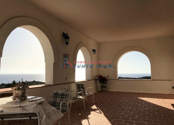 casa indipendente in vendita a Pantelleria