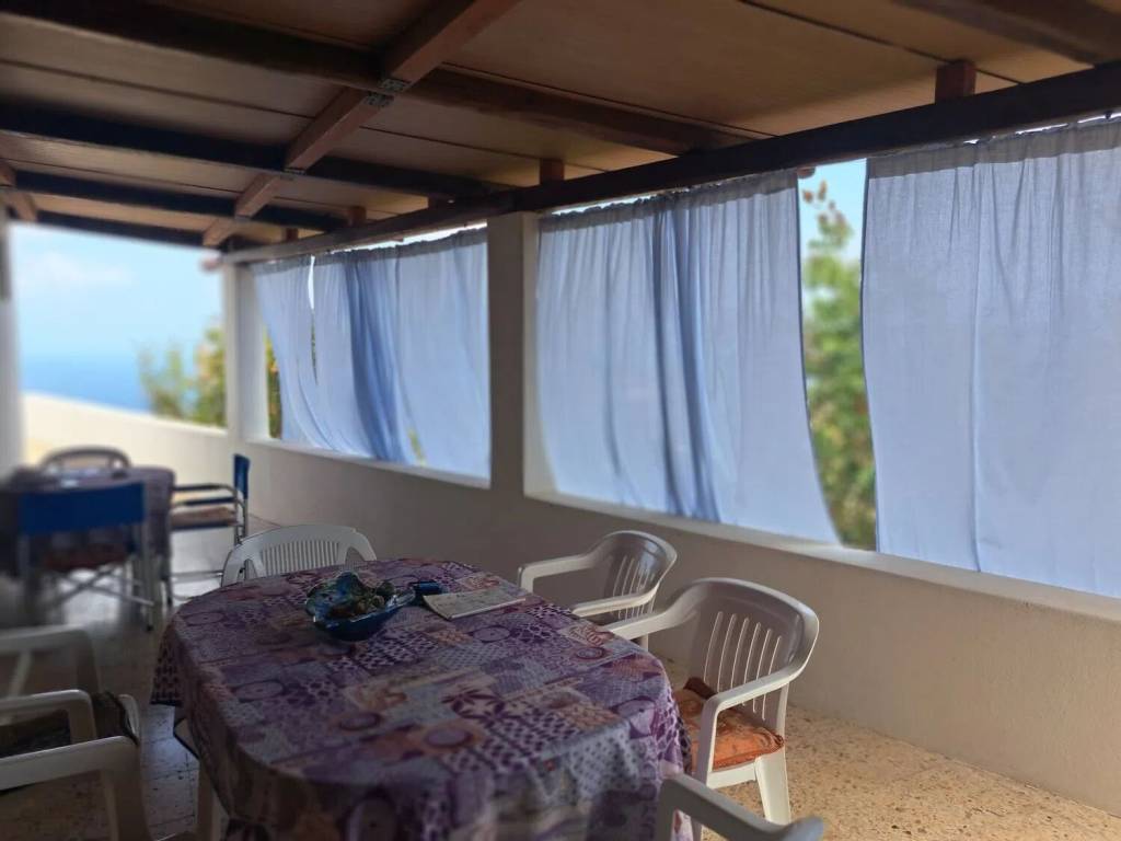 casa indipendente in vendita a Pantelleria