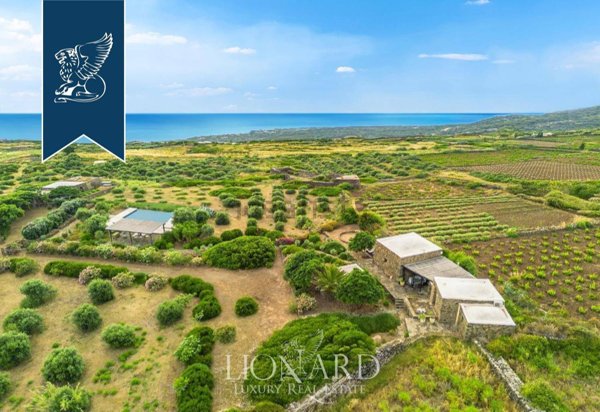 quadrivano in vendita a Pantelleria