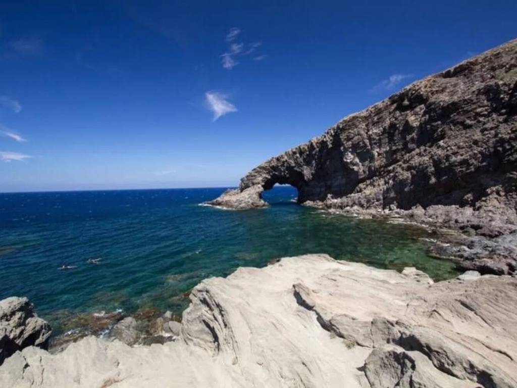 casa indipendente in vendita a Pantelleria